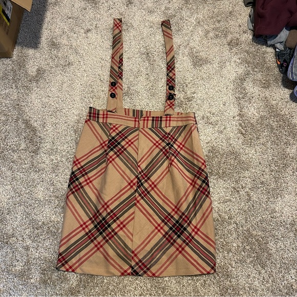 Forever 21 - Plaid Jumper - Picture 2 of 3